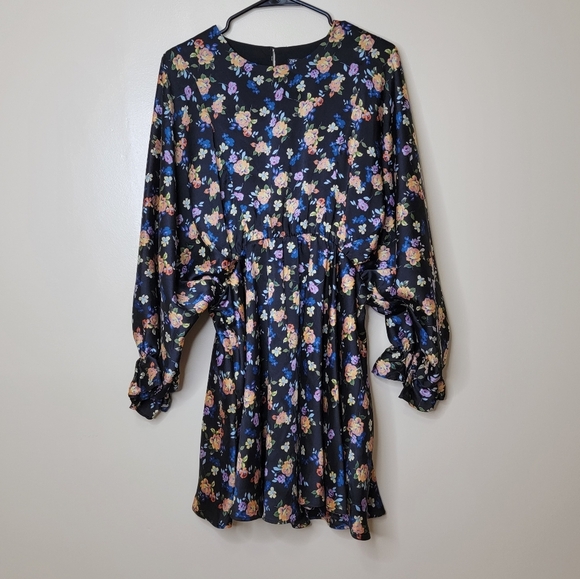 Zara Black Floral Satin Printed Summer Dress Large - Picture 3 of 9
